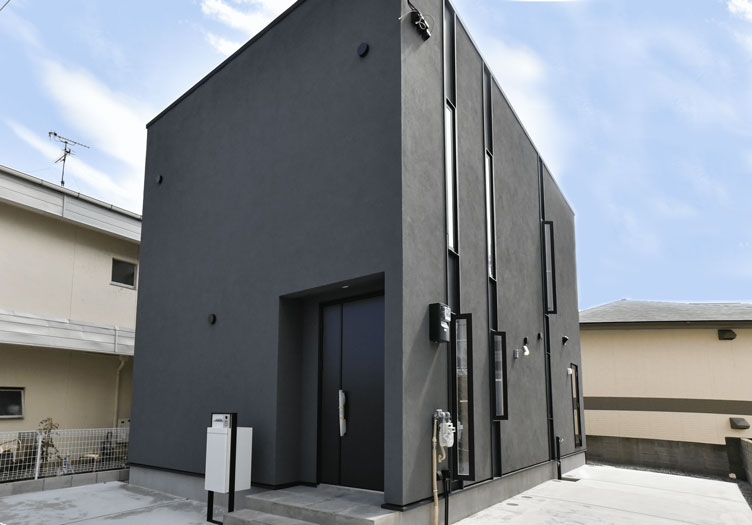 シンプルで美しい、四角い家【casa cube】